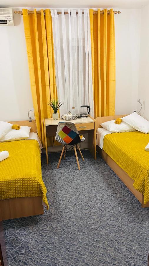 Apartmens And Rooms Madunic V Split Ngoại thất bức ảnh