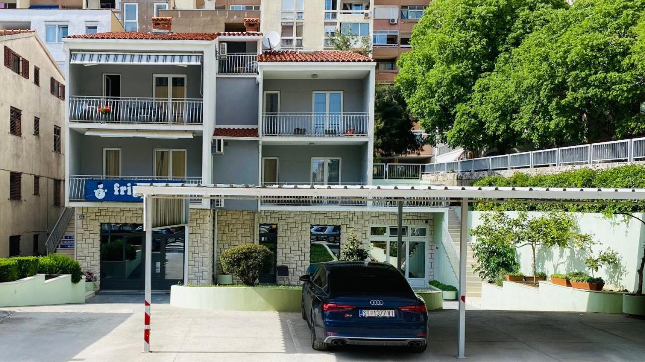 Apartmens And Rooms Madunic V Split Ngoại thất bức ảnh