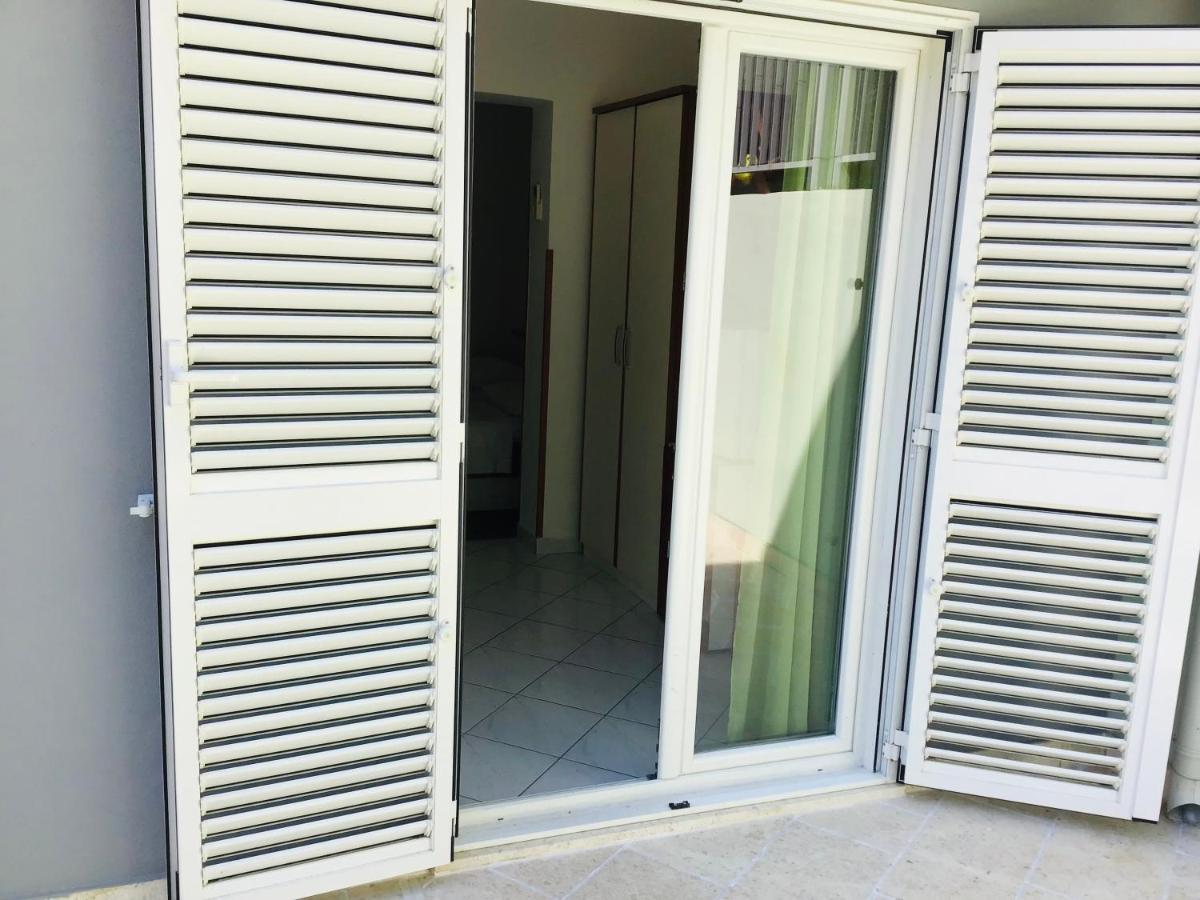 Apartmens And Rooms Madunic V Split Ngoại thất bức ảnh