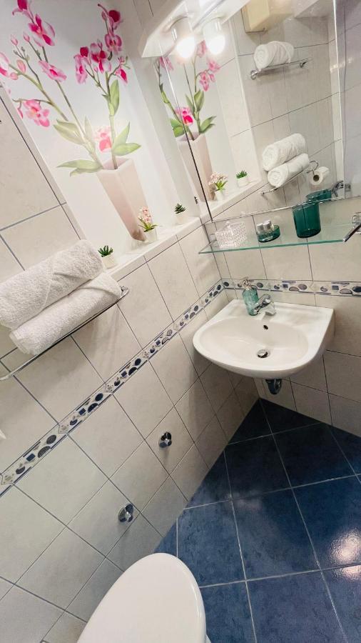 Apartmens And Rooms Madunic V Split Ngoại thất bức ảnh