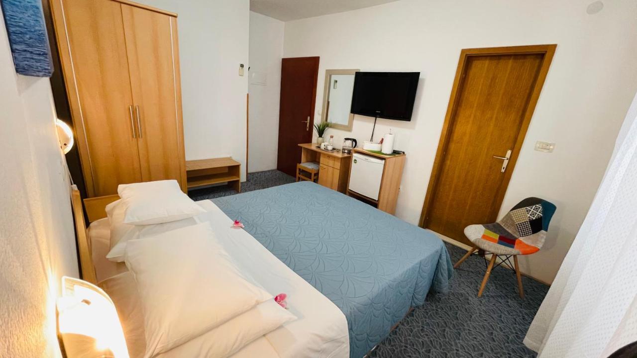 Apartmens And Rooms Madunic V Split Ngoại thất bức ảnh
