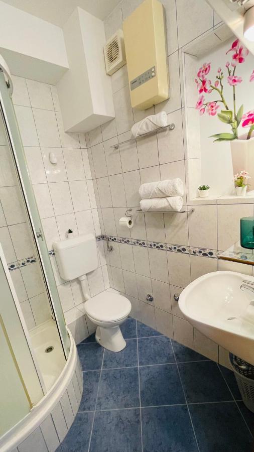 Apartmens And Rooms Madunic V Split Ngoại thất bức ảnh